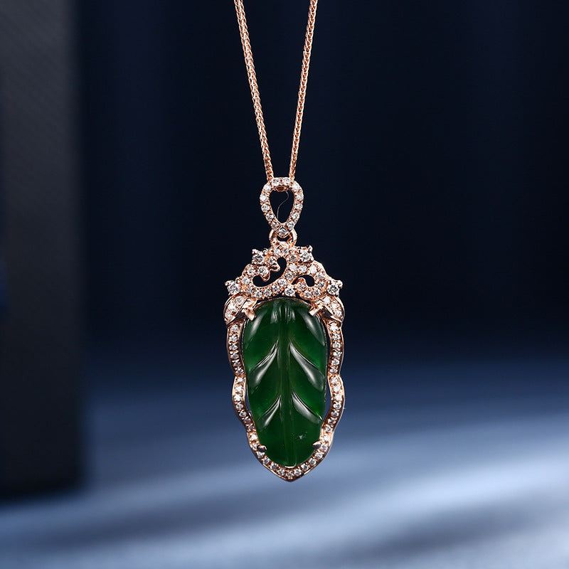 Jadeite Necklace With Gold Inlaid