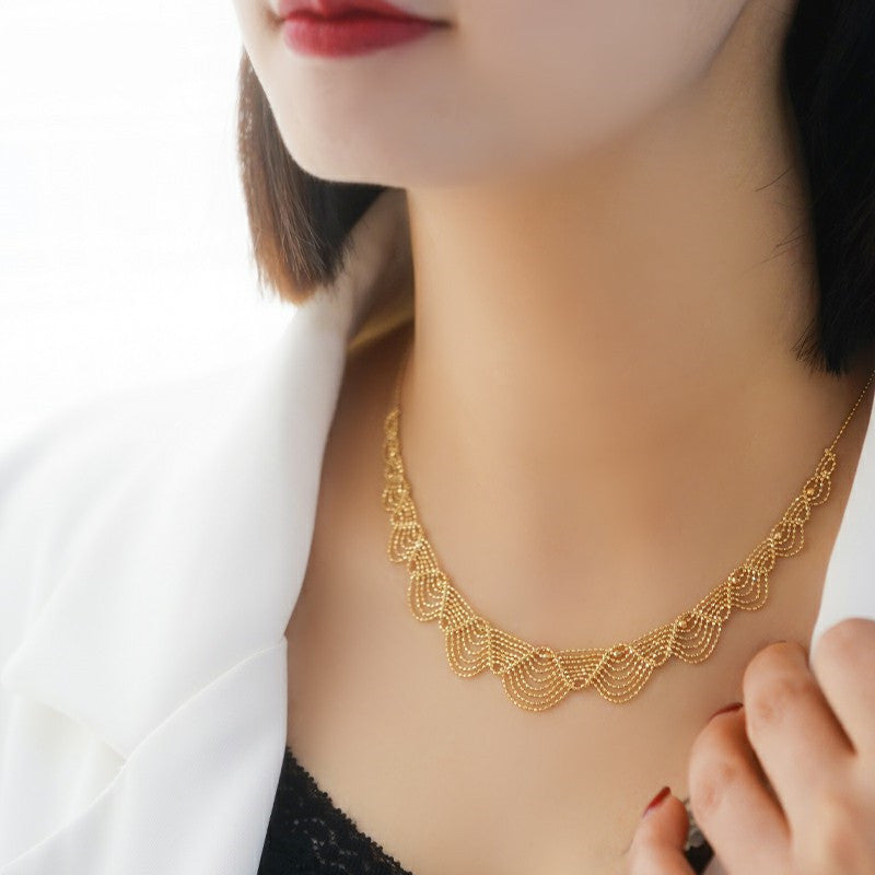 Gold lace Necklace