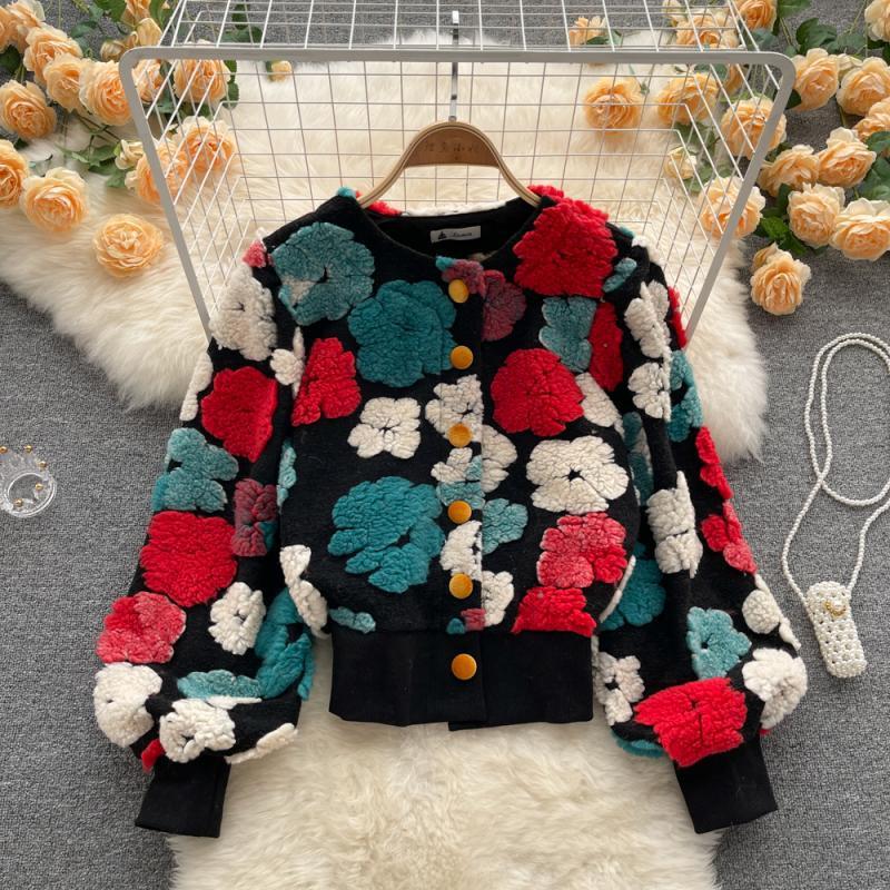 Foam Flowered Single-breasted Cardigan